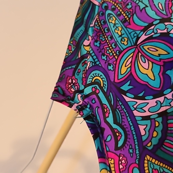 Intimate Moments Short Robe - Picture 6 of 7